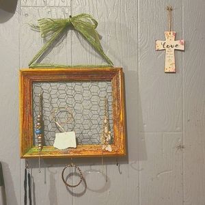 Jewelry hanger handcrafted